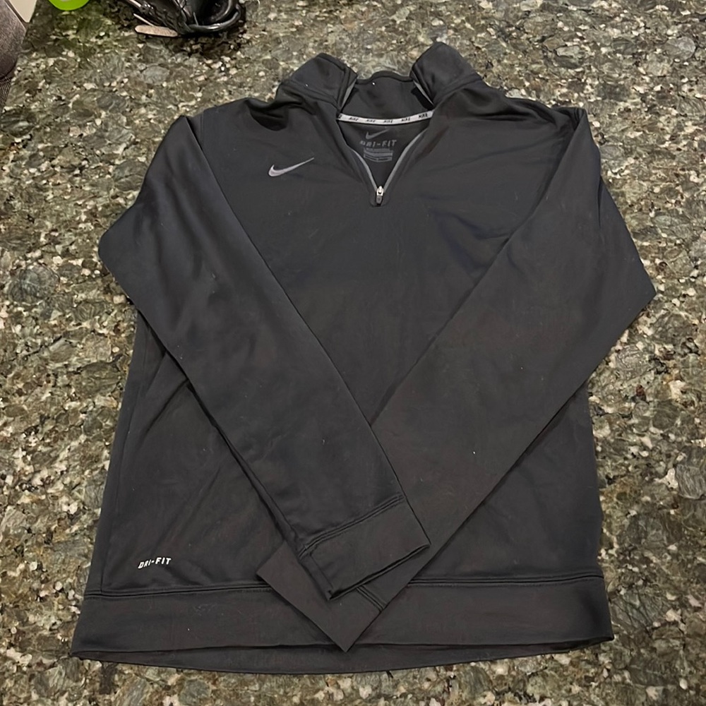 Nike dri fit. Womens small. Quarter zip. Black